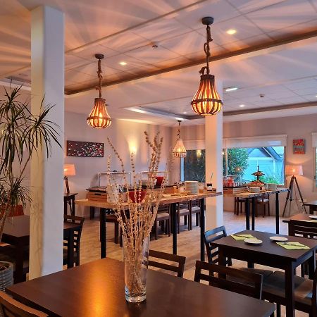 Hotel Du Golf Saint-Laurent Ploemel ภายนอก รูปภาพ