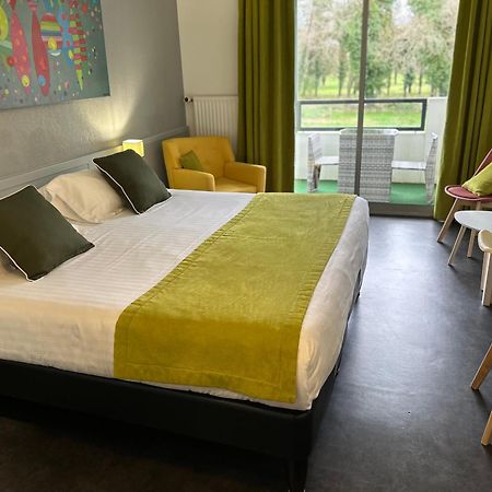 Hotel Du Golf Saint-Laurent Ploemel ภายนอก รูปภาพ