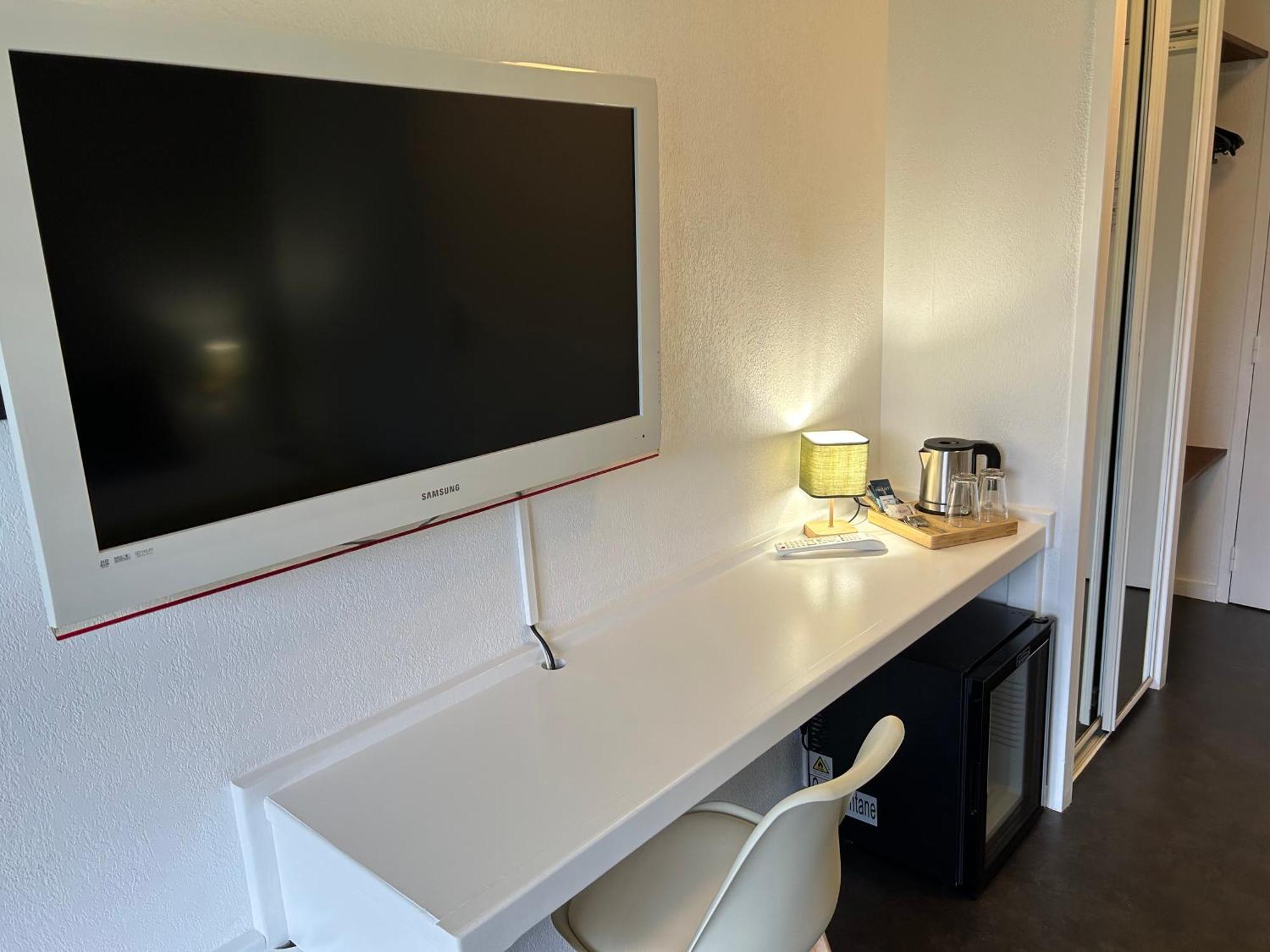 Hotel Du Golf Saint-Laurent Ploemel ภายนอก รูปภาพ