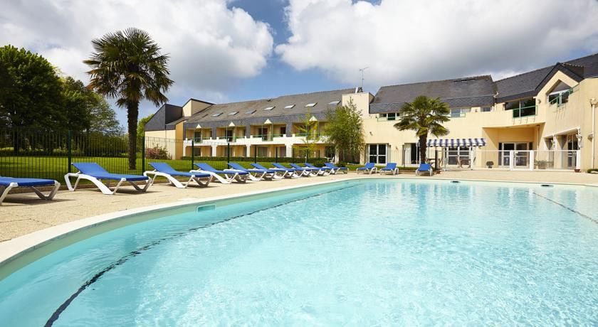 Hotel Du Golf Saint-Laurent Ploemel ภายนอก รูปภาพ