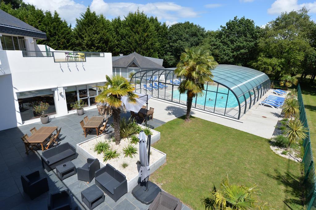 Hotel Du Golf Saint-Laurent Ploemel ภายนอก รูปภาพ