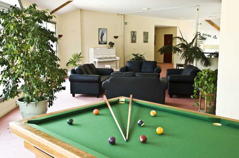 Hotel Du Golf Saint-Laurent Ploemel ภายนอก รูปภาพ
